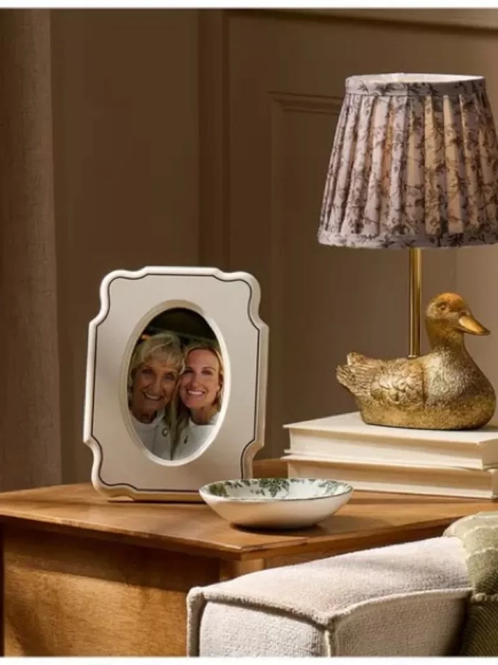 Kinkeeping White Traditional Frame - 4” x 6”